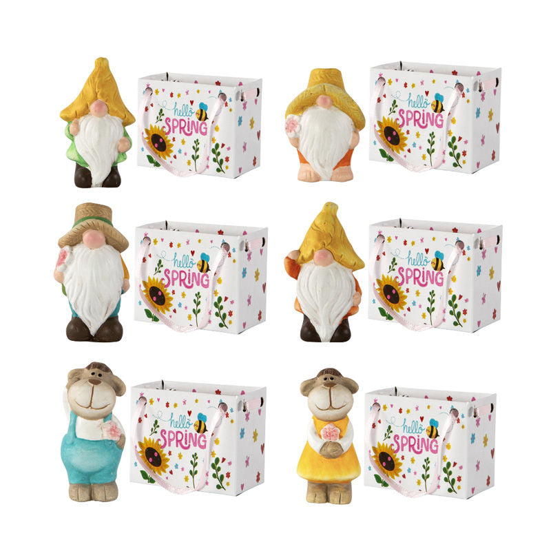 Store Ready Presentation Gift Box Gnomes & Sheep 24 Pieces