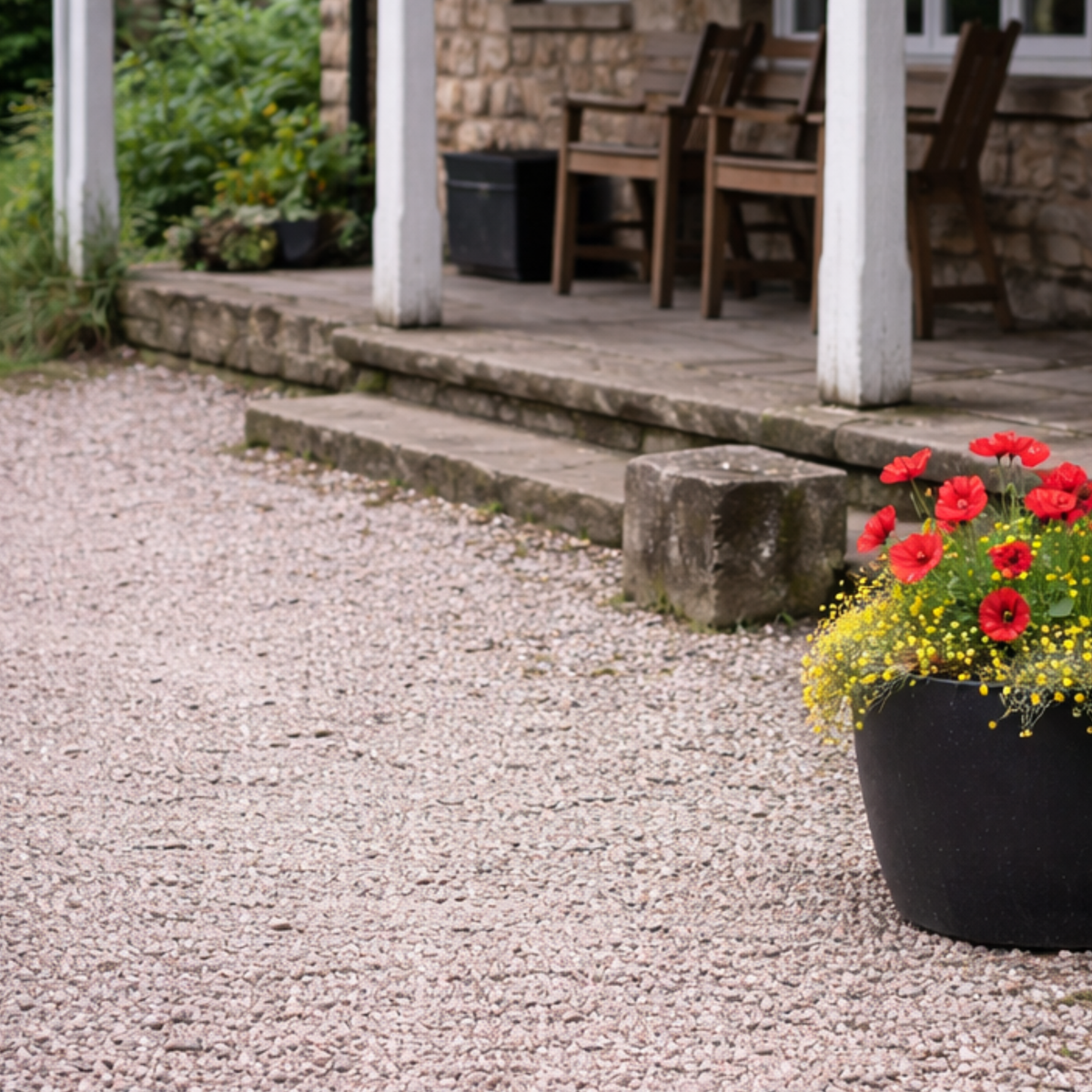 Lamela Concrete™ Magnolia Round Plant Pot, Poly Resin Planter