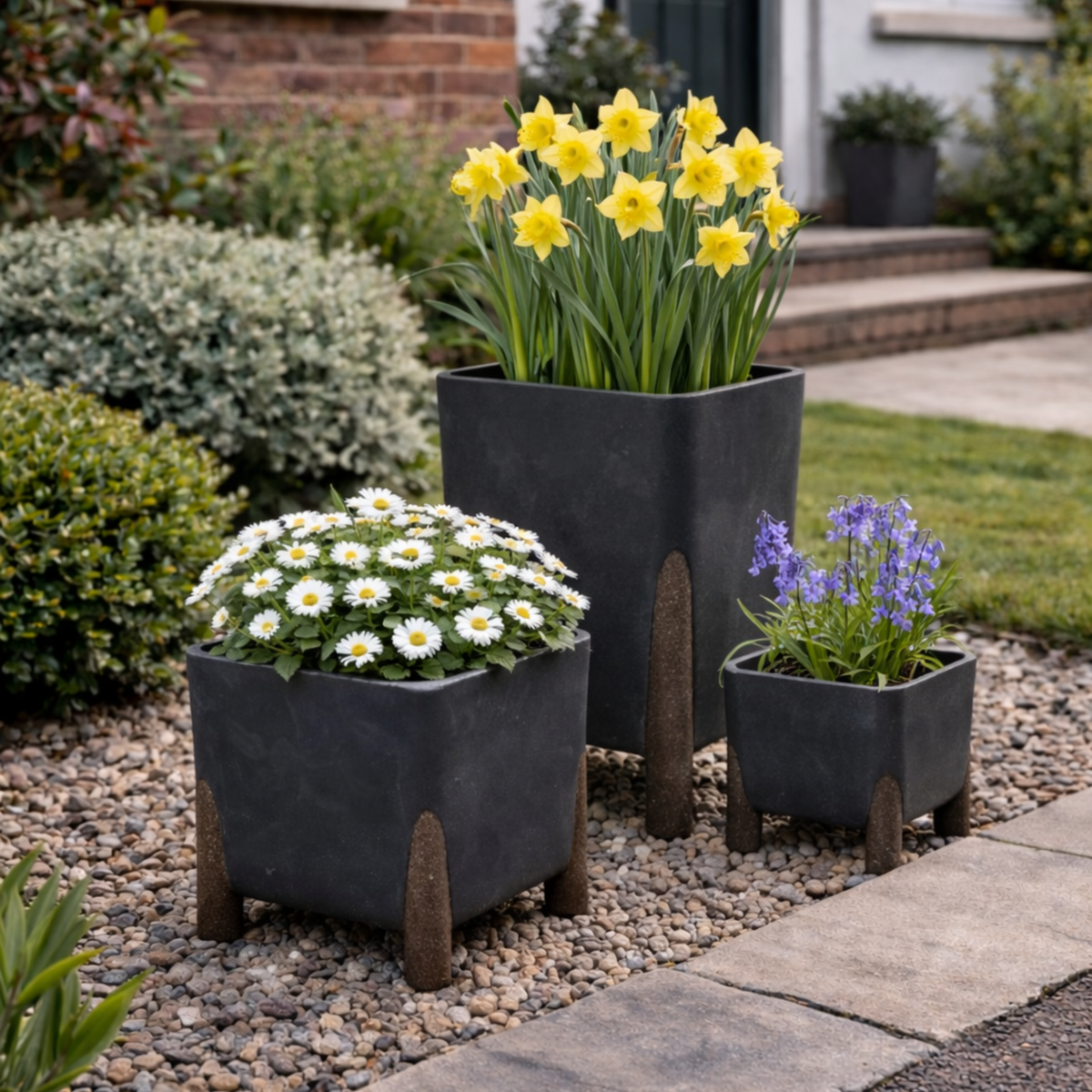 Lamela Concrete™ Frida Stone Round Planter, Poly Resin Plant Pot